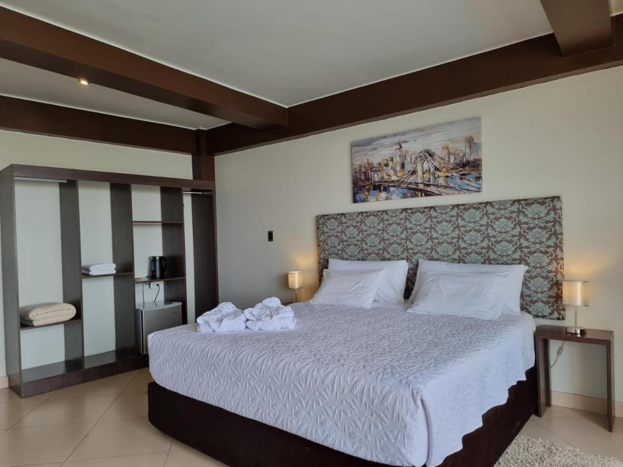 Fundo Del Valle 3* Lima